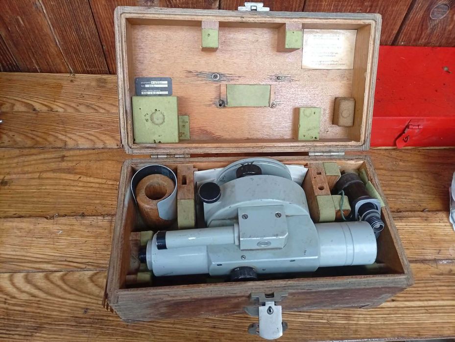 IMI-526 Instrument de nivelare