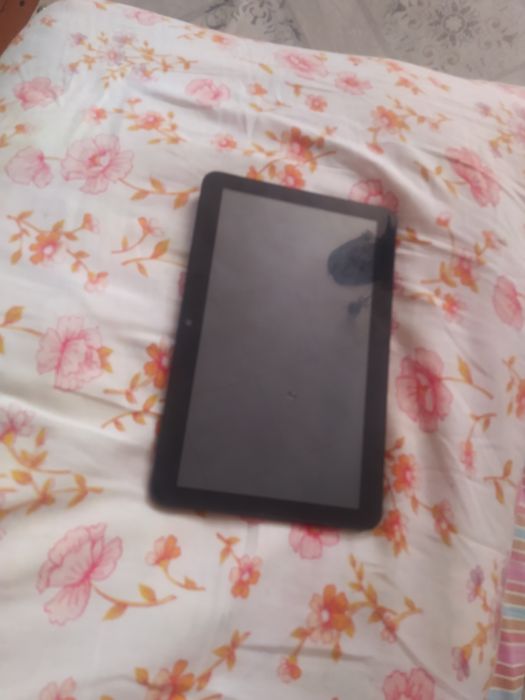 Продам планшет roverpad Air Q10 3G