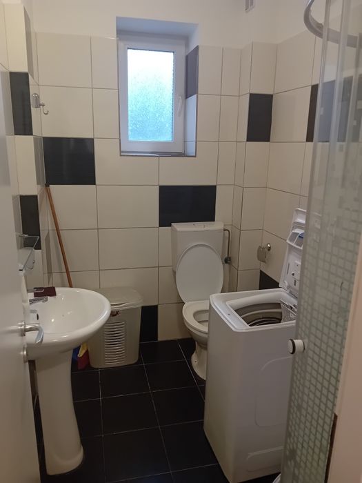 Închiriez apartament o cameră