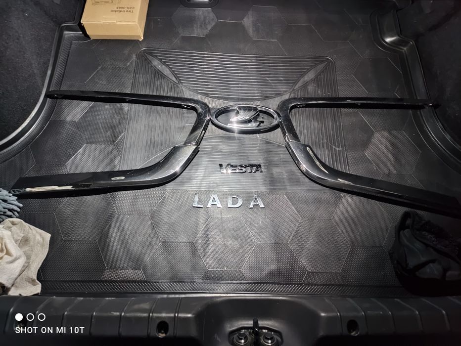 Продам аксессуары от весты хром