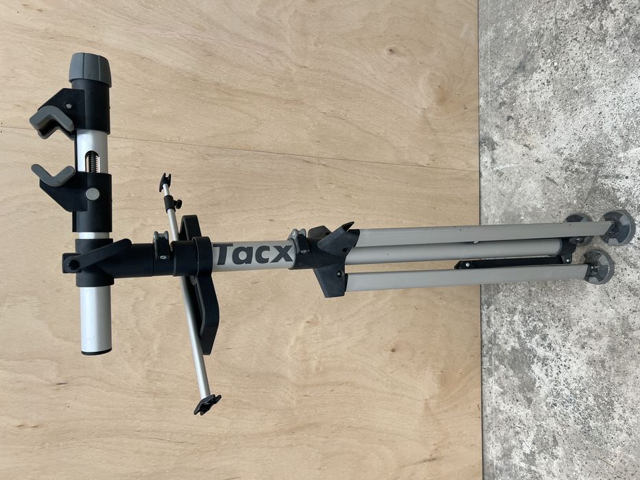 Работен стенд/стойка Tacx за велосипед