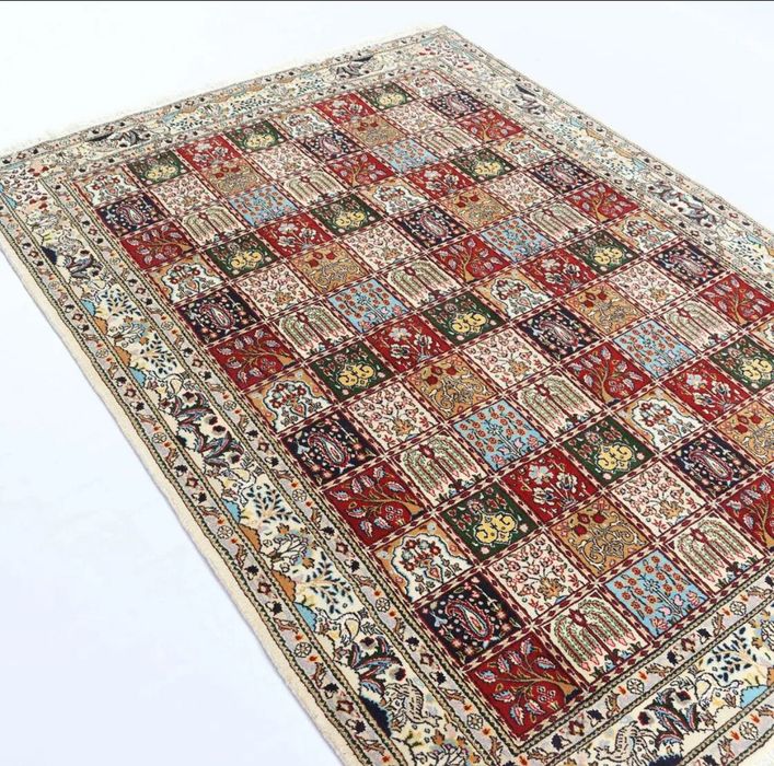 Ръчно връзван персийски килим 292/210 см