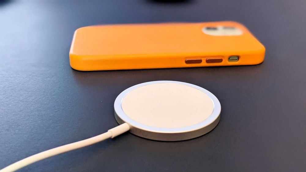 Зарядное устройство Apple MagSafe Charger