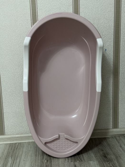 Продам ванночку для купания