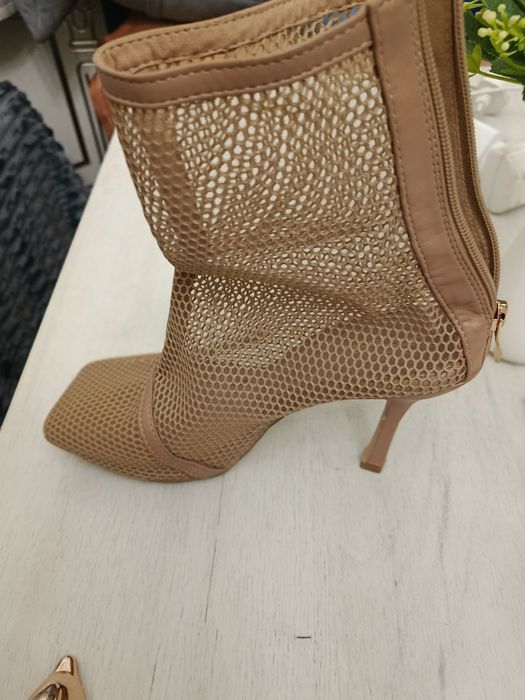 Обувь женская 40/41