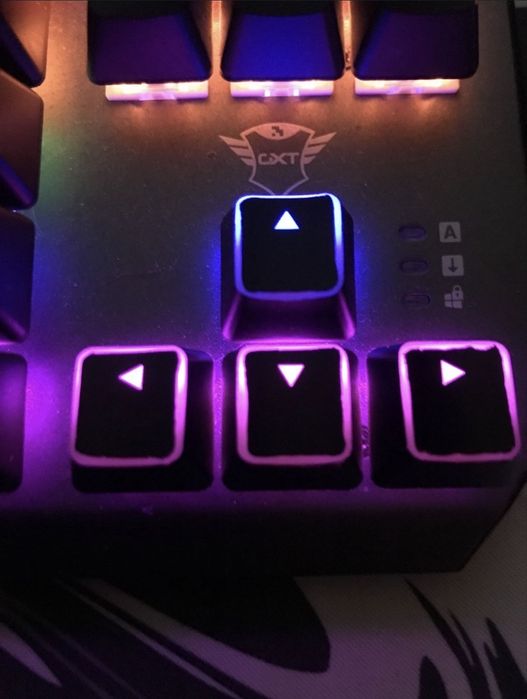 Клавиатура с кабел Trust Gxt Mechanical Illuminated KEYBOARD