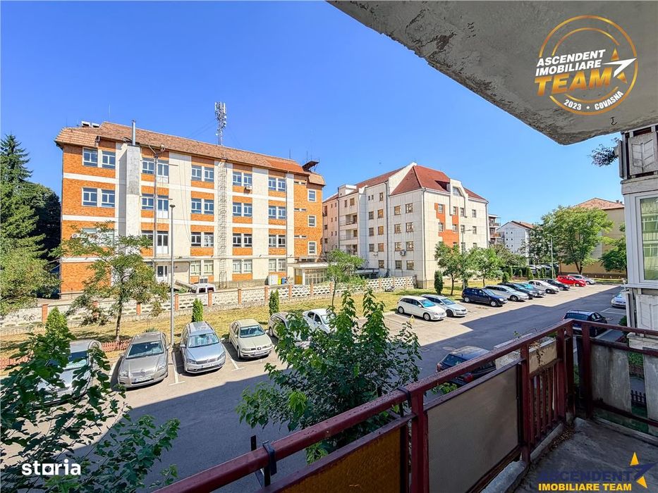 Confort,liniste,pozitie apreciabila: Apartament renovat,decomandat,3 c