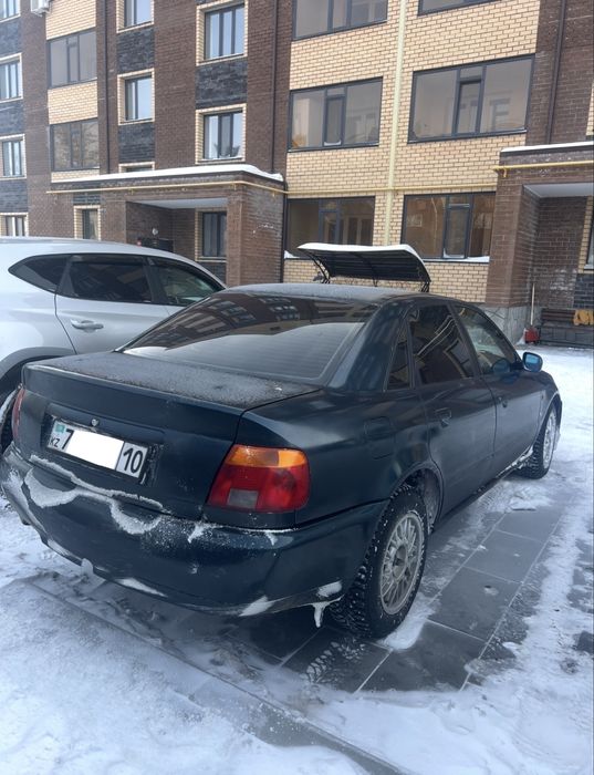 Ауди а4 б5 1995год