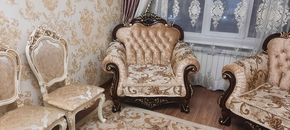 Мягкий уголок для гостинной