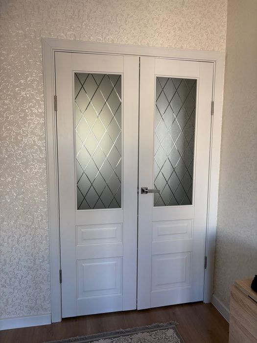 Дверь б/у в отличном состояний