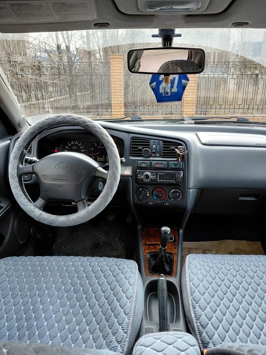 Продам ниссан премьера 1998