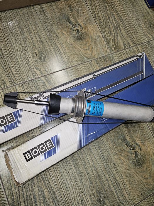 BMW Амортизатор BOGE.