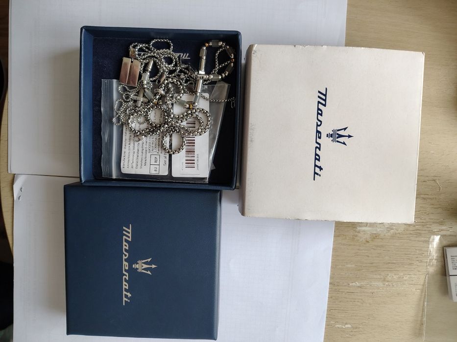 Lanțuri și brățară din otel inoxidabil