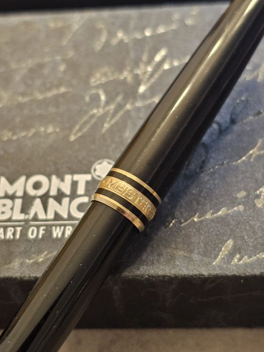 Stilou 585 /Pix Montblanc Meisterstuck gold