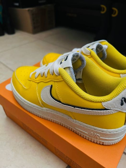 Nike Air Force 1