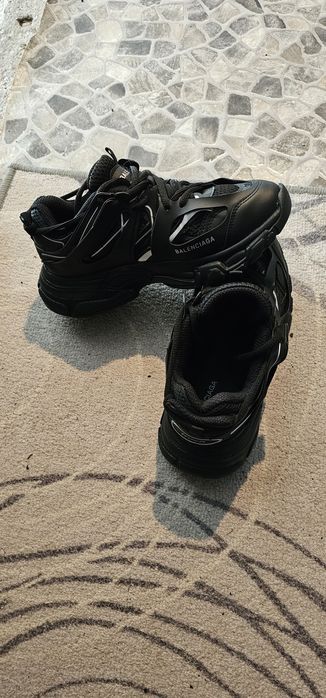 Balenciaga track черни
