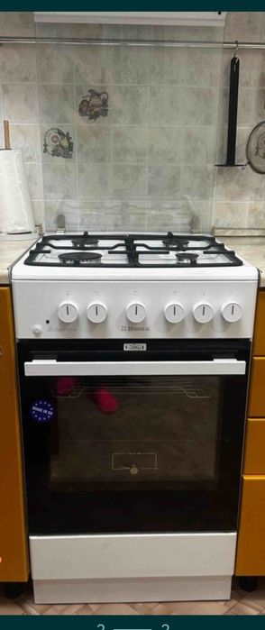 Новая газовая плита Ханса.