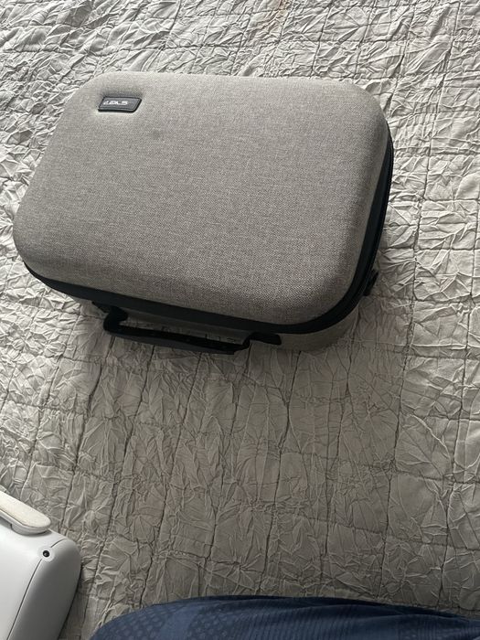 Casti VR in stare perfecta accesorii incluse