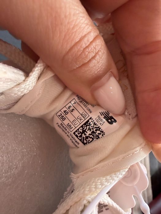 Маратонки new balance