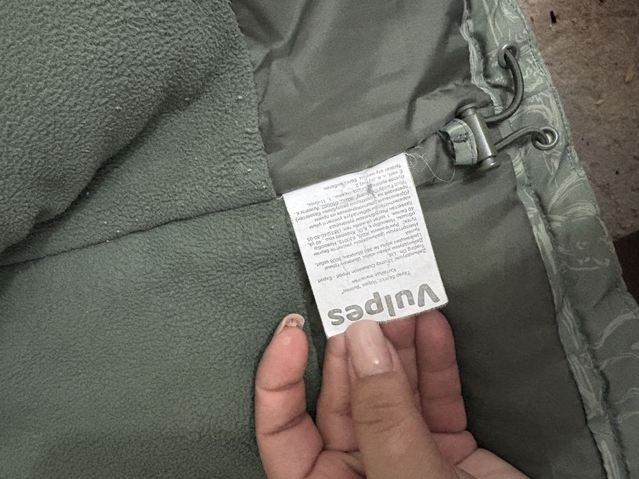 Продам зимнюю куртку