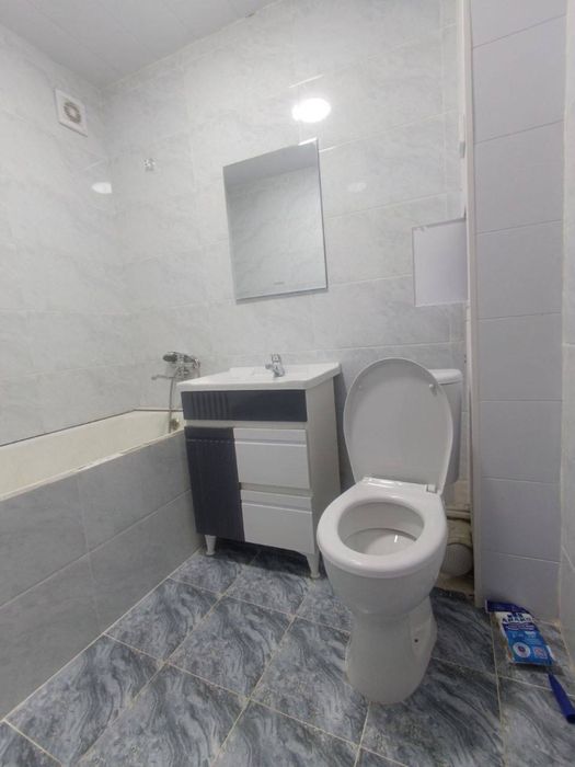 Продается 2х комнатная кв. 3й этаж. Микрорайон. Арка.