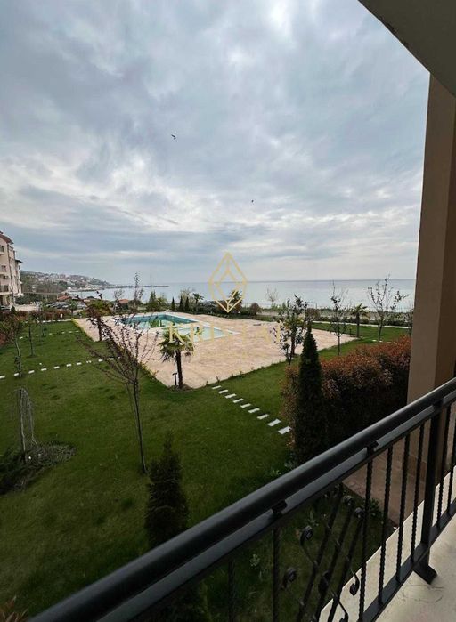 Продава се Тристаен апартамент в Свети Влас - 90 кв.м за 2334 €/кв.м - Снимка #16