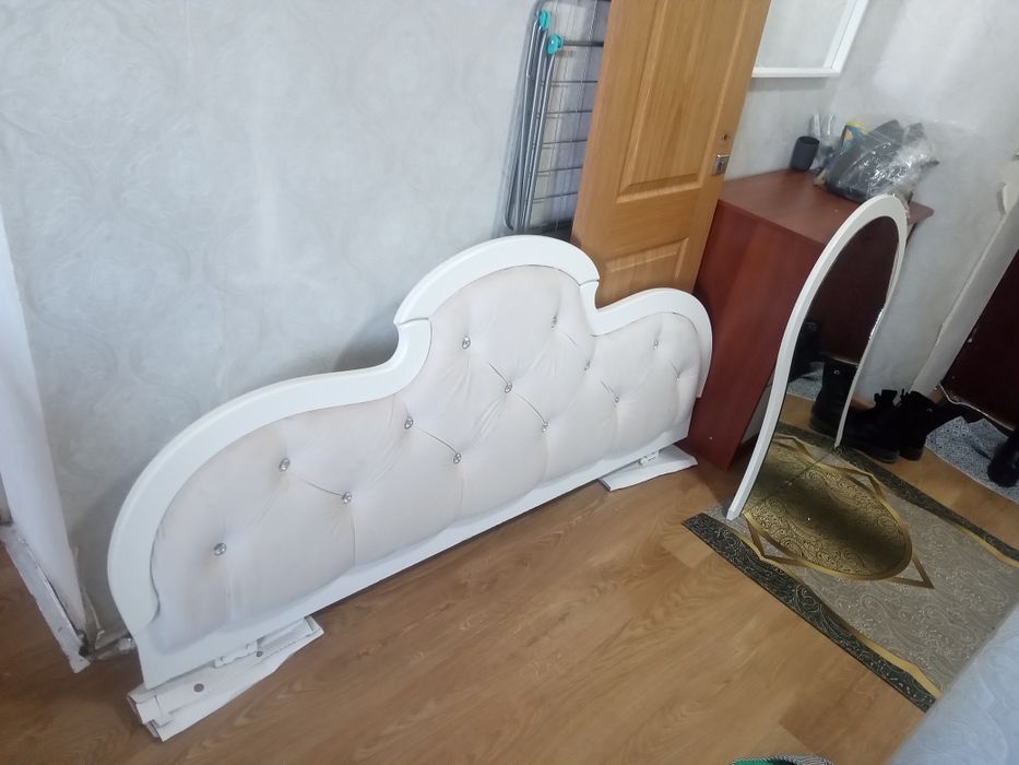 Двер зеркало итд