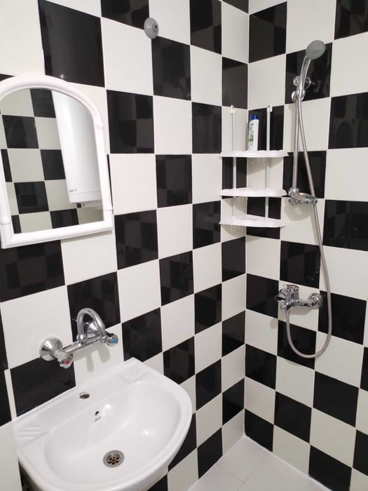 Дава се под наем Двустаен апартамент в Търговище, Запад 2 - 45 кв.м за 178.5 € - Снимка #2