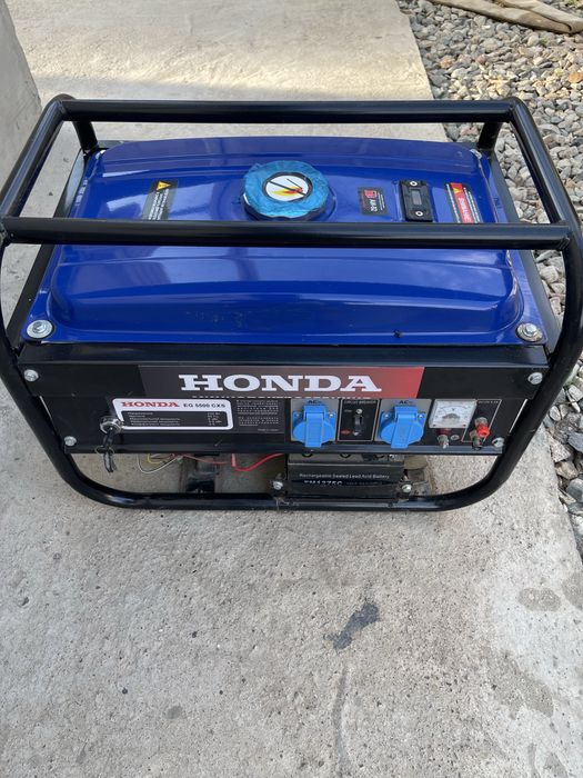 Продам генератор Honda хонда за дешево