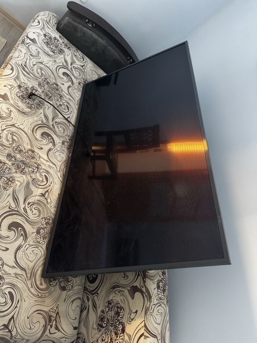 Продается смарт телевизор LG 55”