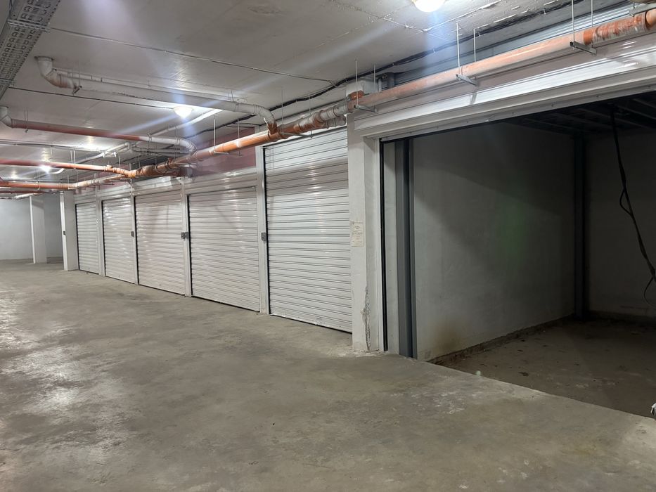 Дава се под наем Гараж / Паркомясто в Пловдив, Кършияка - 20 кв.м за 102 € - Снимка #2