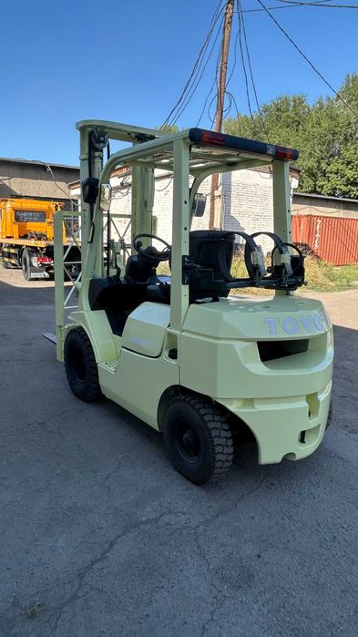 Продам Вилочный погрузчик (кара)