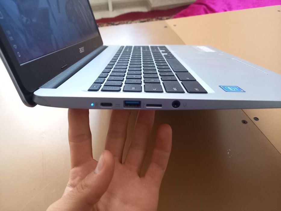 Acer Chrombook CB 315 Android programma