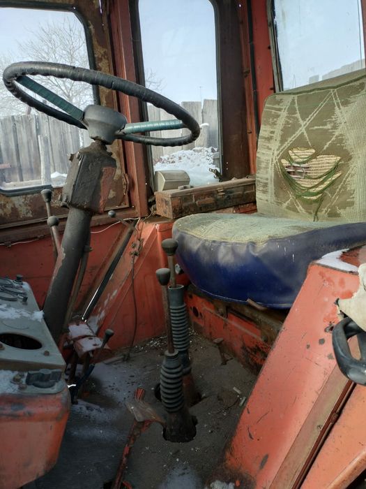 Продам трактор Т-25