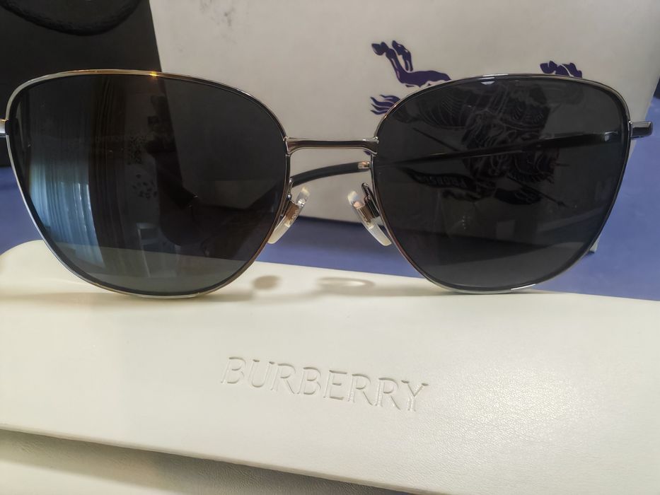 Ochelari de soare Burberry
