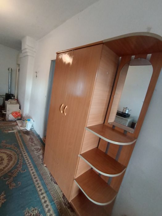 Шкаф для прихожей