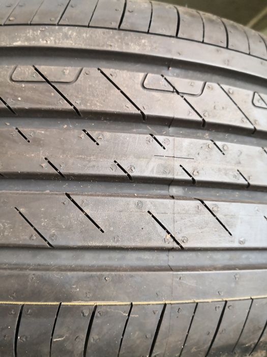 215 50 18 цола нови гуми Goodyear dot 21 24