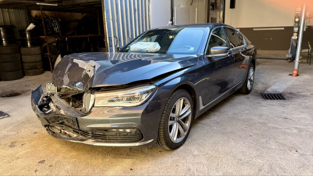 BMW 740d xDrive G11 На Части