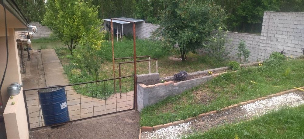 Уй сотилади 9 сотик