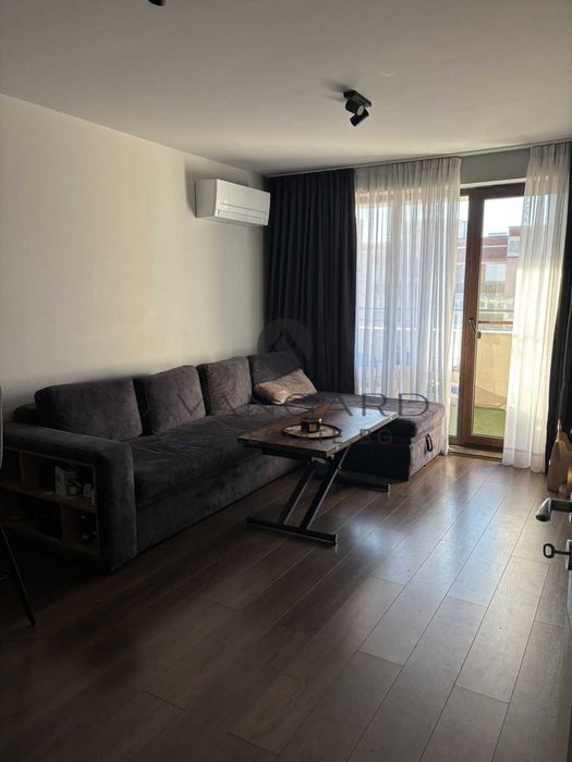 Продава се Двустаен апартамент в Пловдив, Център - 71 кв.м за 2250 €/кв.м - Снимка #1