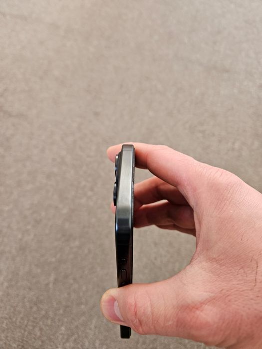 Vand/schimb Iphone 15 pro max 256 GB