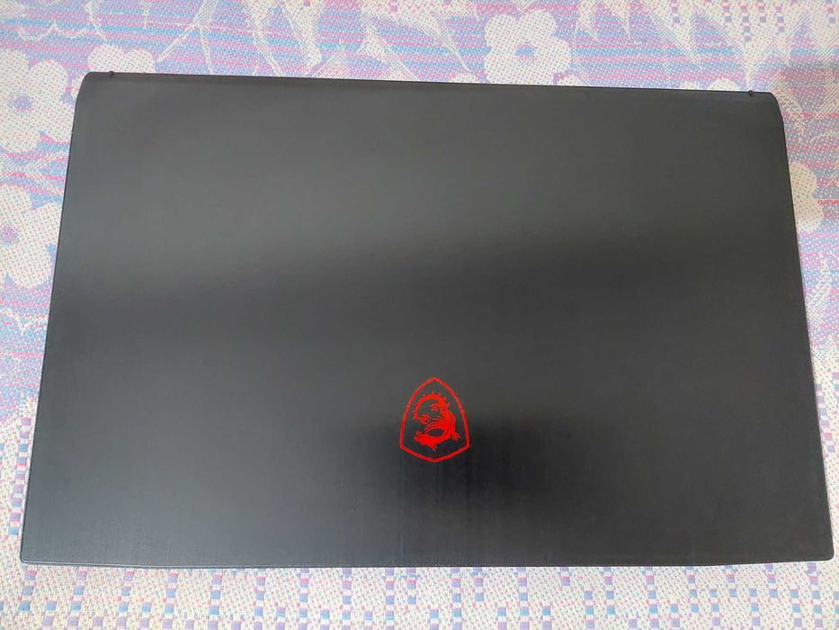 Noutbook MSI Intel core i7 10750H Holati ideal kelishtirib beriladi