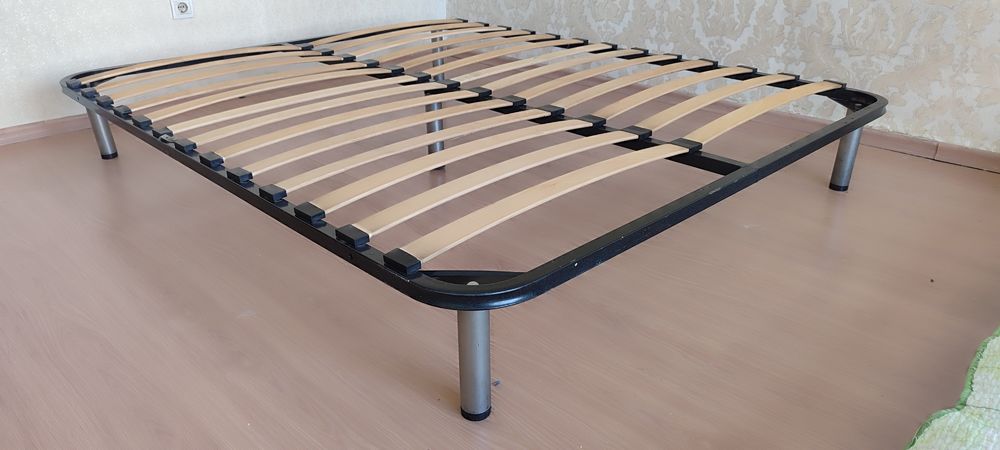 Продам каркас-основание для кровати