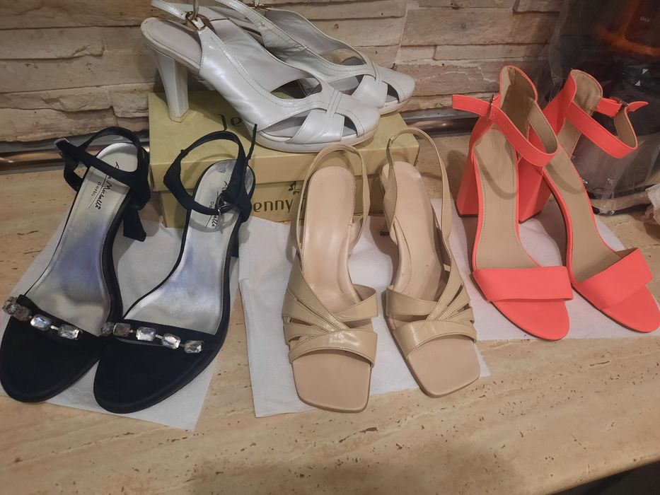 Pantofi simpli si stiletto nr 40,noi,eleganti si sandale strasuri