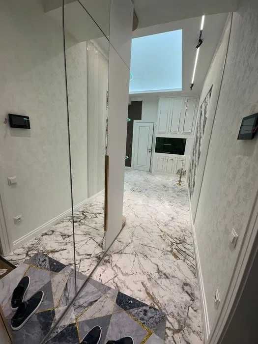 Продается новостройка рядом метро Беруний