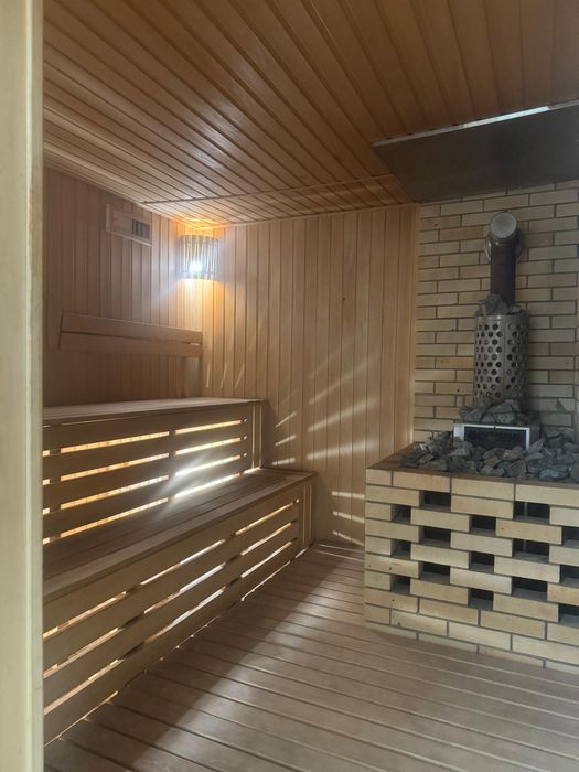 Продается дом из сруба на разбор .