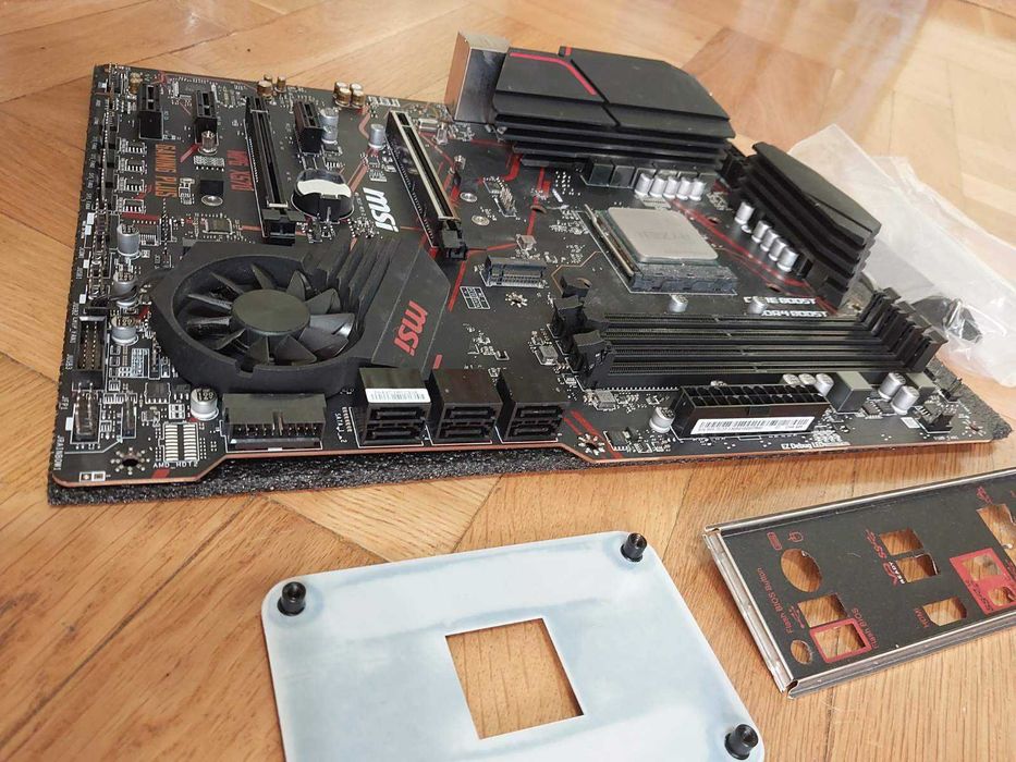 AMD Ryzen 5 5600Х + MSI X570 Gaming Plus