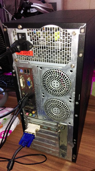 Настолен компютър