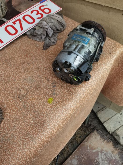 Compresor AC pentru GOLF 4, SEAT, ETC