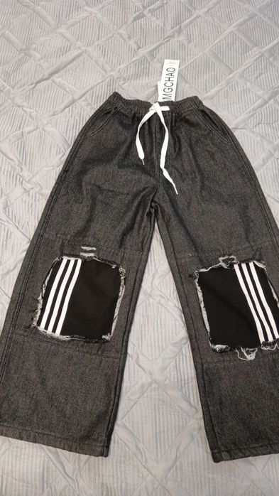 Продам джинсы новые